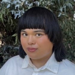 Julian Leus Headshot